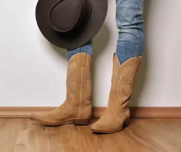 What Cowboy Boots Say